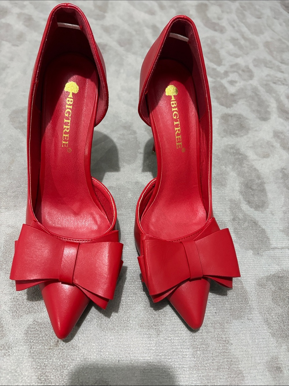 Red Pointed-Toe Bow Pumps for Women